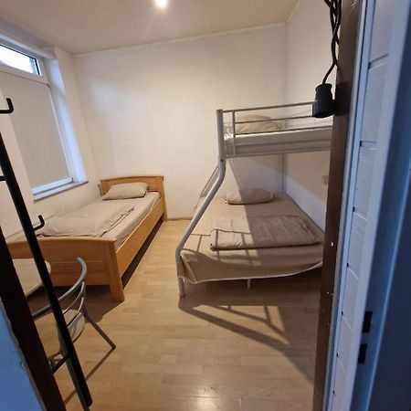 Dachgeschoss Hof Apartment Krefeld Exterior foto