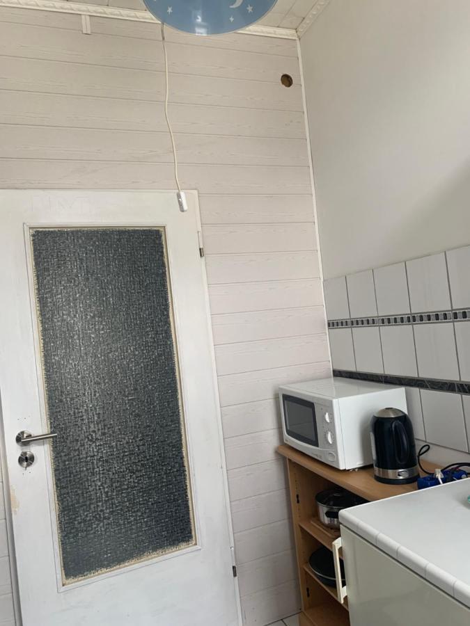 Dachgeschoss Hof Apartment Krefeld Exterior foto